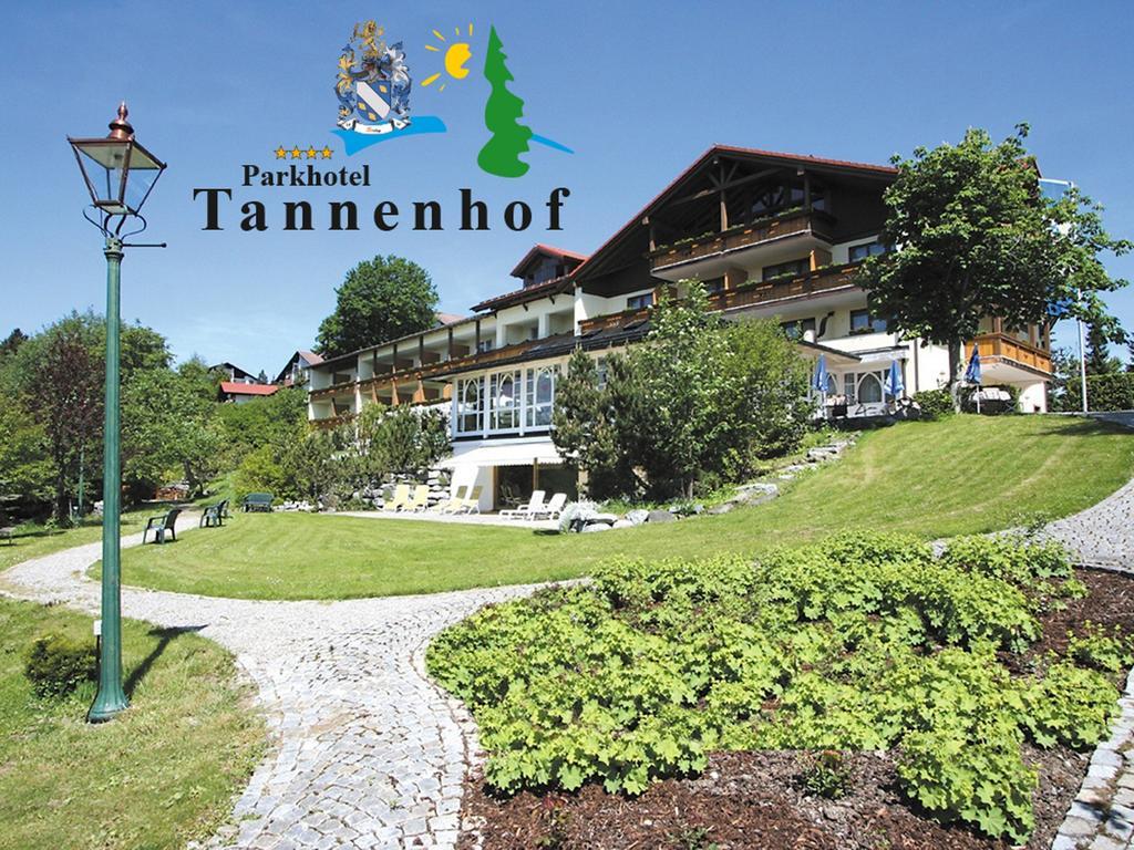 Parkhotel Tannenhof Ой-Міттельберґ Екстер'єр фото